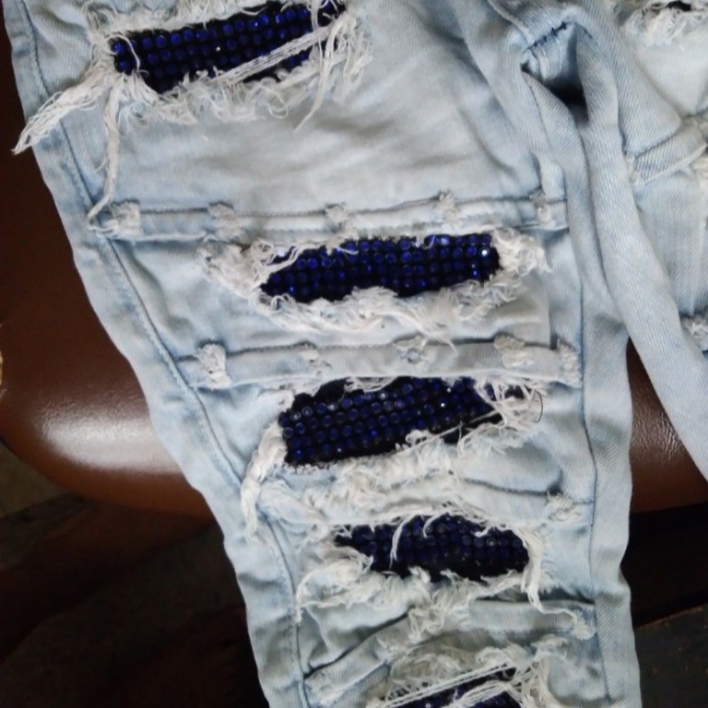 Diamond Jeans - Picture 3 of 4